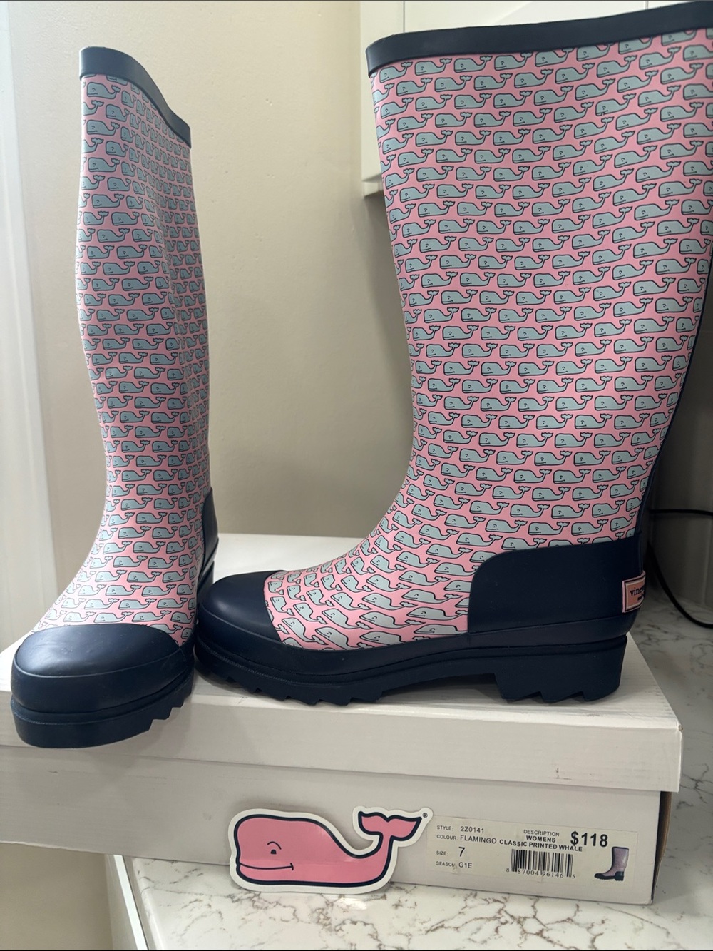 NWT Vineyard Vines Pink & Navy Whale-Print Women's Rain Boots